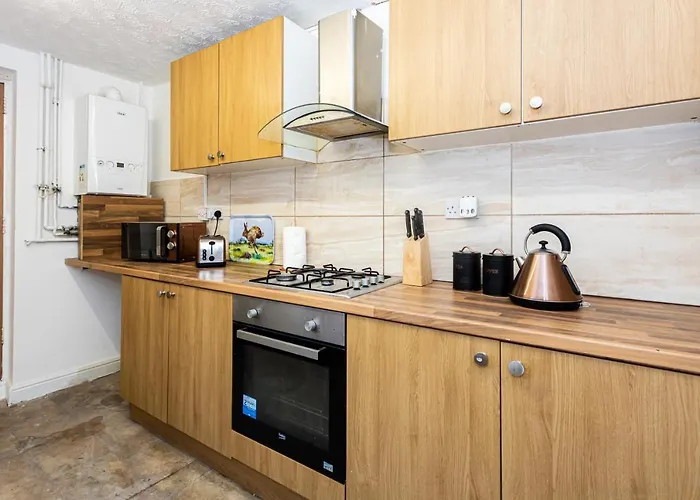 M18 Abbey Hey Guesthouse
